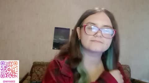 Milana online show from September 2025 01:36:02 PM