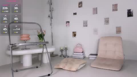 Miyu online show from April 2026 02:33:01 PM