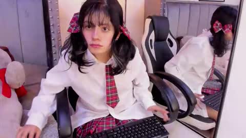 miyu_komori online show from February 2026 01:04:02 PM