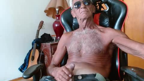 Snapshot of mjmadurengue chatting on February 2026 12:58:02 PM Mario jose online show from February 2026 12:58:02 PM