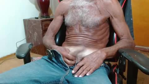 Snapshot of mjmadurengue chatting on February 2026 12:08:01 AM Mario jose online show from February 2026 12:08:01 AM