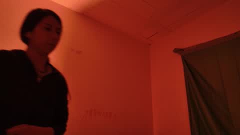 MoonLipson online show from March 2026 01:20:01 AM