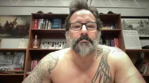 mmancini13 online show from December 2024 05:25:01 PM
