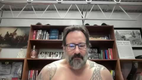 mmancini13 online show from December 2024 12:42:01 PM