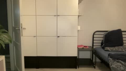 mmminnie online show from February 2025 05:47:01 PM