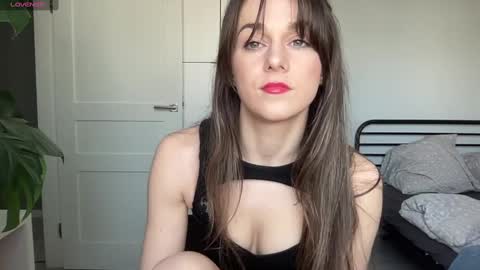 mmminnie online show from March 2025 02:16:01 PM