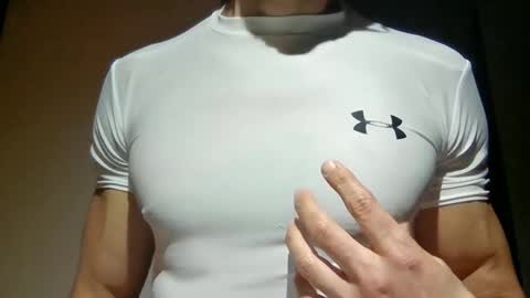 Snapshot of mmuscularman chatting on October 2025 07:54:02 AM mmuscularman online show from October 2025 07:54:02 AM