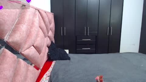 Catalina online show from April 2026 04:21:02 AM