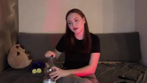 Alyaska online show from March 2026 10:05:02 PM