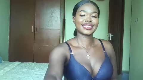 Snapshot of moch4_merylin chatting on October 2025 07:41:01 AM shug online show from October 2025 07:41:01 AM