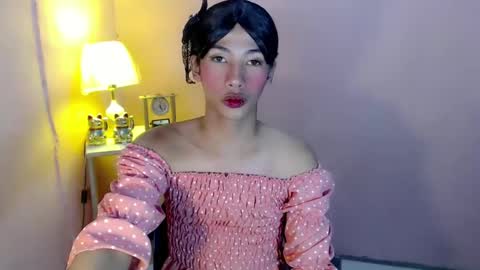 Mocha Locca  online show from January 2025 12:33:01 AM