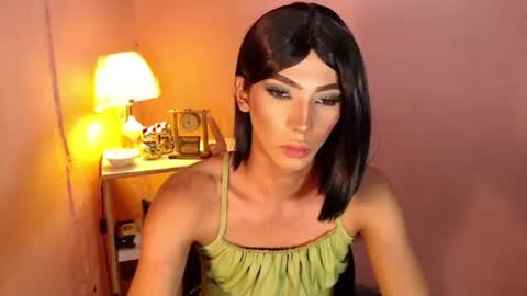 Mocha Locca  online show from January 2025 07:49:02 PM