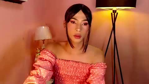 Mocha Locca  online show from January 2025 05:17:01 PM