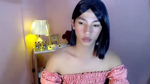 Mocha Locca  online show from March 2025 05:14:02 PM