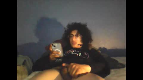 Snapshot of mochaandcreme chatting on March 2025 07:08:02 AM mochaandcreme online show from March 2025 07:08:02 AM