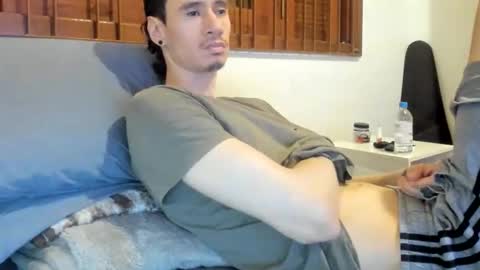 DigBreed online show from November 2025 01:17:01 AM