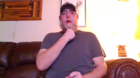 moeblick online show from February 2025 02:07:01 AM