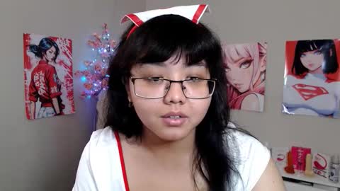 Molly online show from November 2025 04:55:01 AM