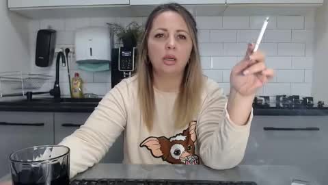 erika online show from December 2024 09:46:01 AM