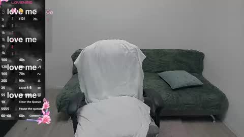 Snapshot of mojjo_erika chatting on July 2026 07:02:02 AM erika online show from July 2026 07:02:02 AM