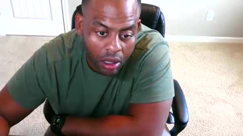 mojofitsquad online show from September 2025 06:46:01 PM