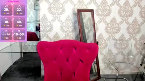 mollie_blush online show from June 2026 01:39:01 PM