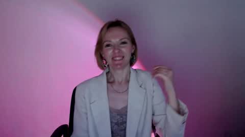 Snapshot of mollilove chatting on May 2026 07:58:02 AM mollilove online show from May 2026 07:58:02 AM