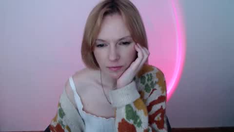 Snapshot of mollilove chatting on May 2026 07:28:02 AM mollilove online show from May 2026 07:28:02 AM