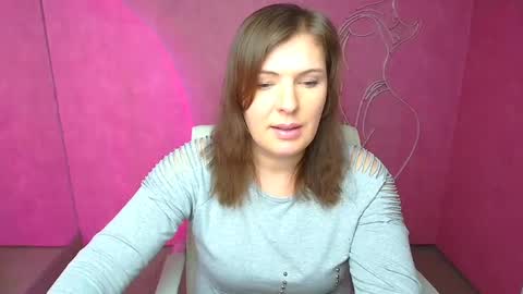 Molly online show from February 2025 06:58:01 PM