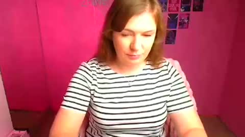 Molly online show from October 2025 11:40:01 AM