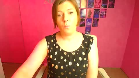 Molly online show from April 2026 11:52:02 AM