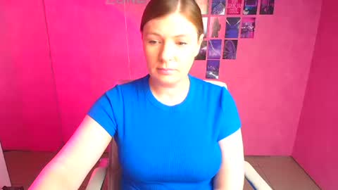 Molly online show from May 2026 12:01:01 PM