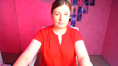 Molly online show from June 2026 06:12:01 PM