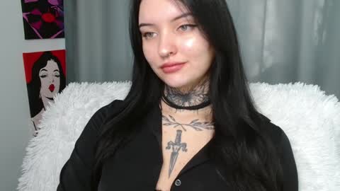 Lina online show from January 2025 09:08:02 AM