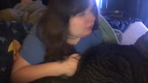 Snapshot of molly_moons chatting on October 2025 06:54:02 PM molly_moons online show from October 2025 06:54:02 PM