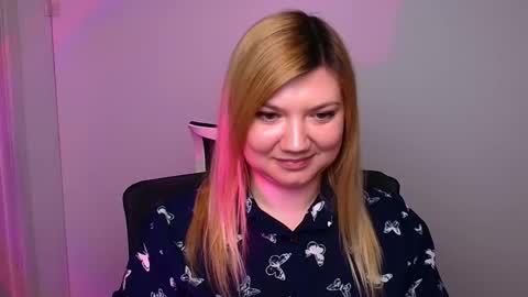 Molly online show from January 2025 03:47:02 PM