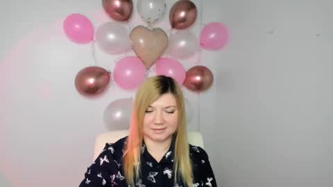 Molly online show from February 2025 12:58:02 PM