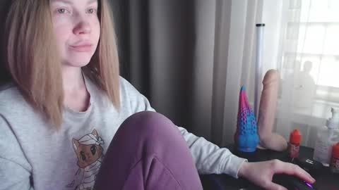 I have new photos come and see with love Molly online show from January 2025 08:54:02 AM