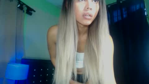 Snapshot of mollycoin18 chatting on September 2025 02:22:02 AM mollycoin18 online show from September 2025 02:22:02 AM