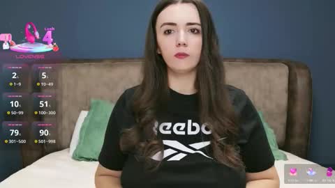 Snapshot of mollygreens chatting on October 2025 09:19:02 PM Molly online show from October 2025 09:19:02 PM