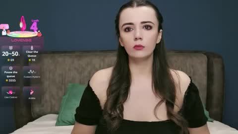 Snapshot of mollygreens chatting on November 2025 08:53:02 PM Molly online show from November 2025 08:53:02 PM