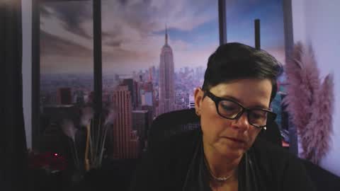 MollySun Nina Randmann online show from October 2025 06:27:02 PM