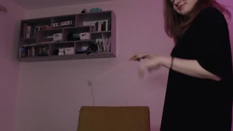 Snapshot of mollytucker chatting on February 2025 06:30:02 PM mollytucker online show from February 2025 06:30:02 PM