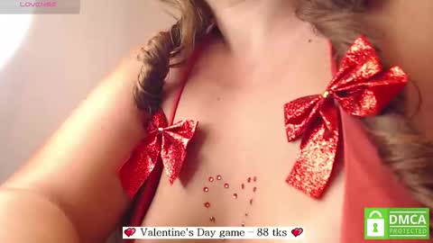  Molly  Join my social networks    online show from February 2025 03:42:01 AM