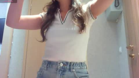 Hailey online show from October 2025 09:24:01 PM