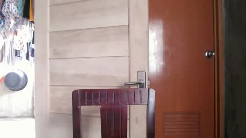 Snapshot of momi_khem019 chatting on February 2025 03:25:01 AM MOMIKHEM online show from February 2025 03:25:01 AM