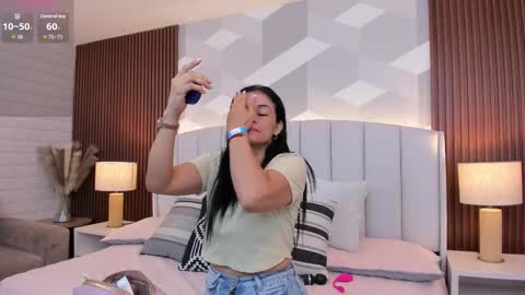 Snapshot of mommy_naughty_ chatting on September 2025 11:22:02 AM Letty Smith online show from September 2025 11:22:02 AM