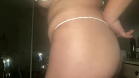 mommygoddess03 online show from September 2025 03:08:01 AM