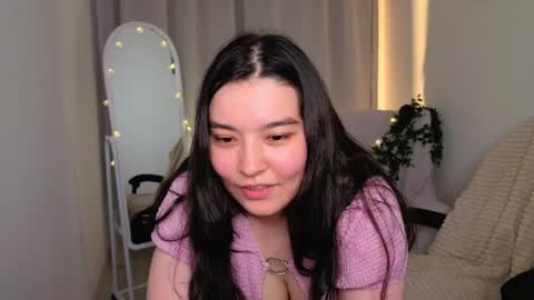 Momo online show from May 2026 01:56:01 AM