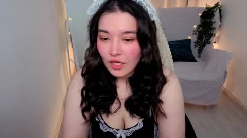 Momo online show from May 2026 10:11:02 PM